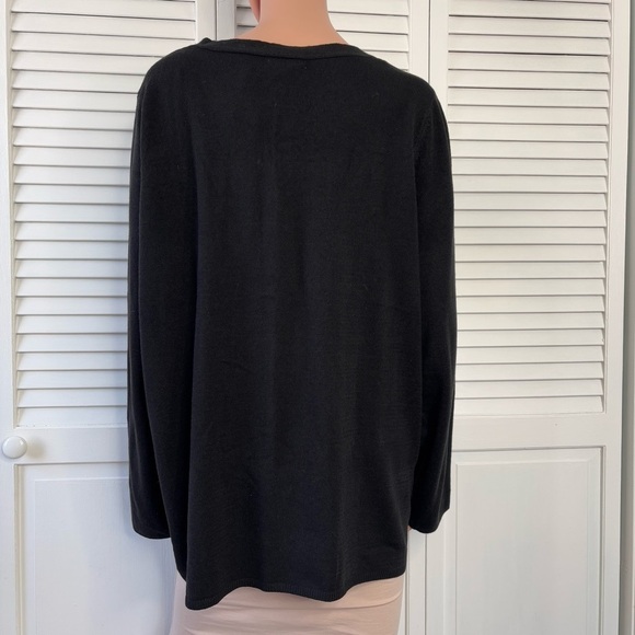MAURICES Black Long Sleeve V-Neck Sweater Size 1 - Picture 4 of 8